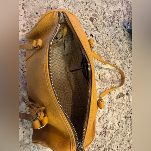 DOONEY & BOURKE full leather shoulder bag, GUC - Picture 7 of 11